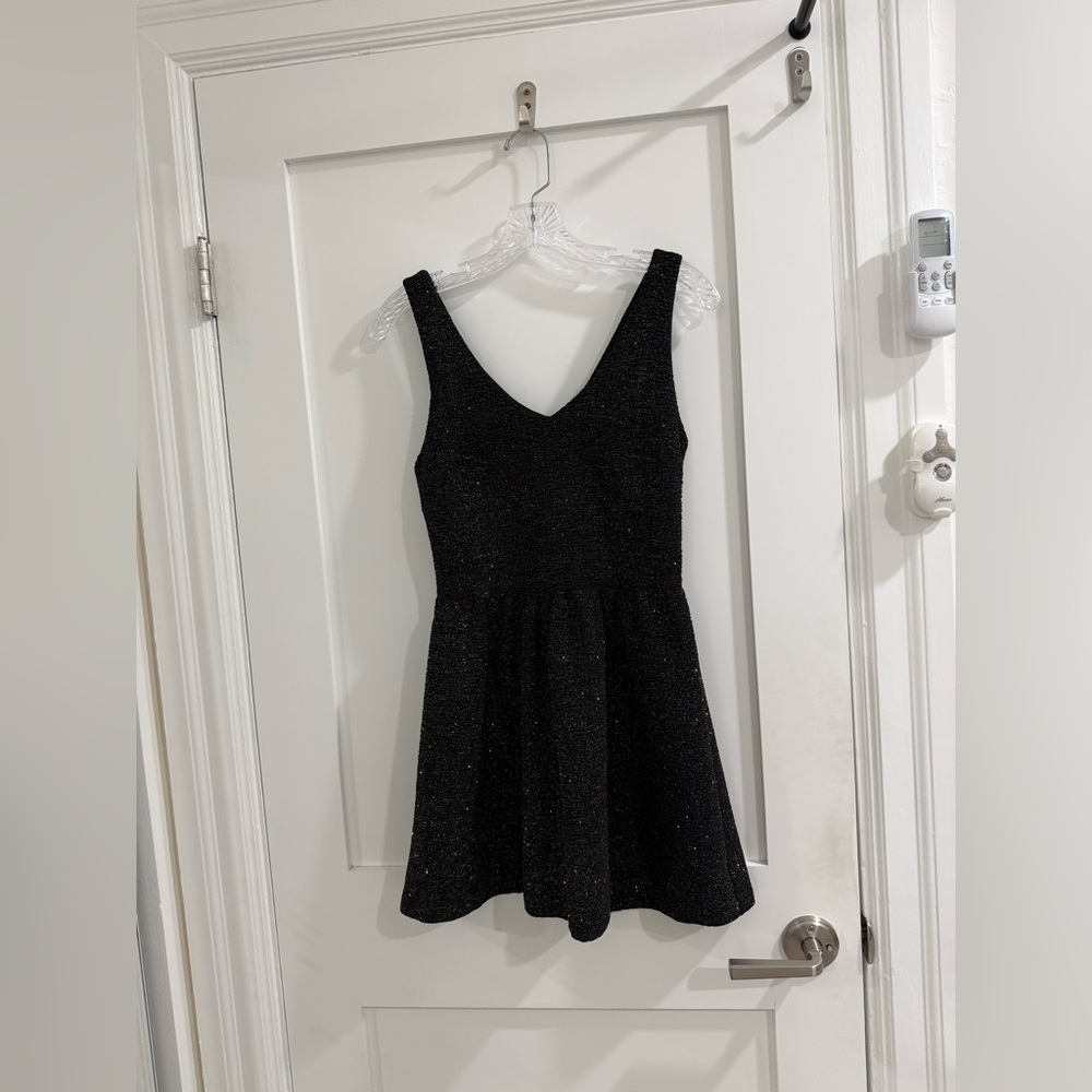 Aqua | Dresses | Aqua Black V Neck Textured Mini Dress W Gold Sparkles Fair